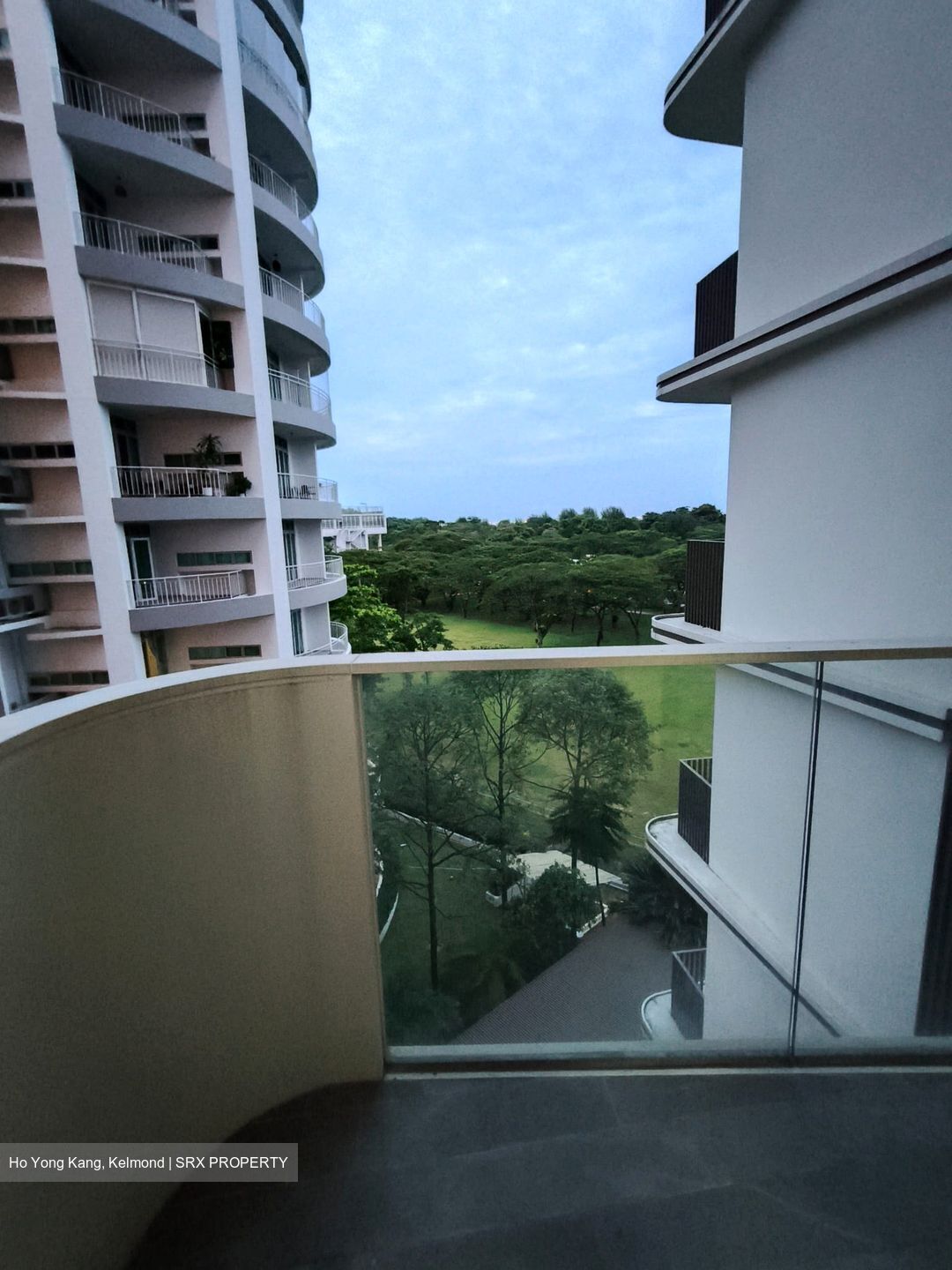 Coastline Residences (D15), Apartment #569699571